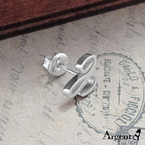 耳針款英文字母純銀耳環單邊銀飾|客製化耳環
