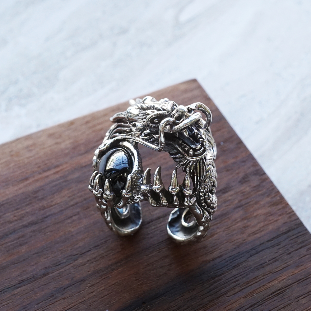龍族擁珠動物造型雕刻純銀戒指|戒指推薦