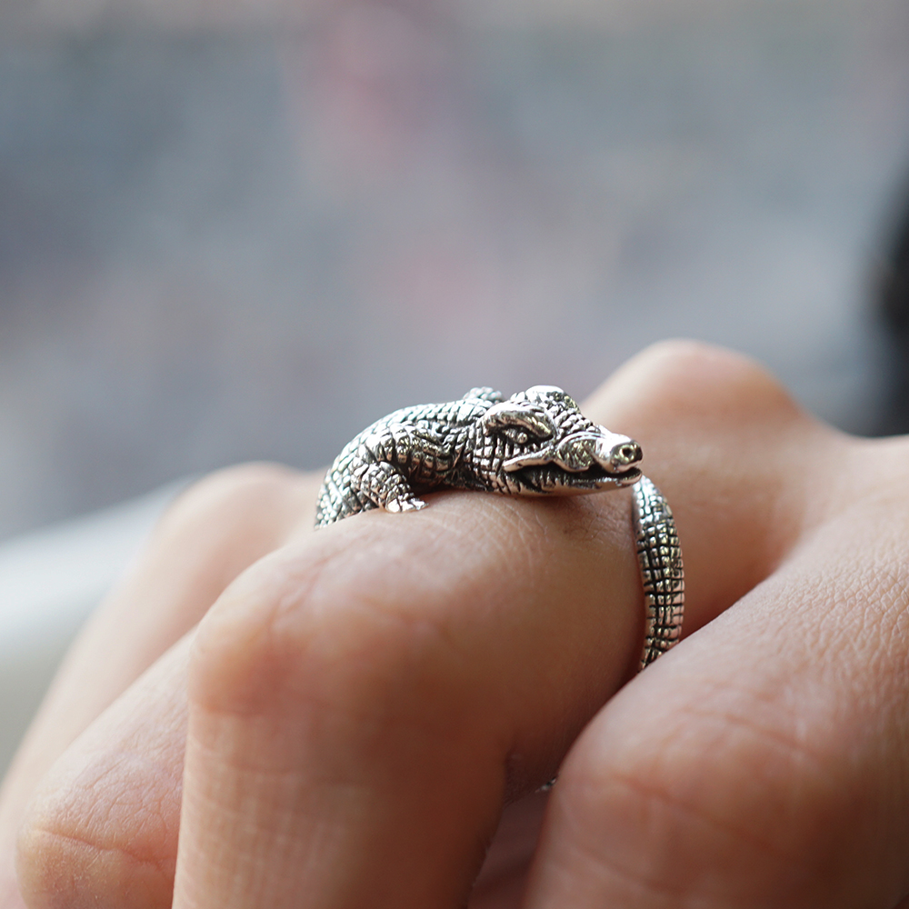 小銀鱷動物造型雕刻純銀戒指|戒指推薦