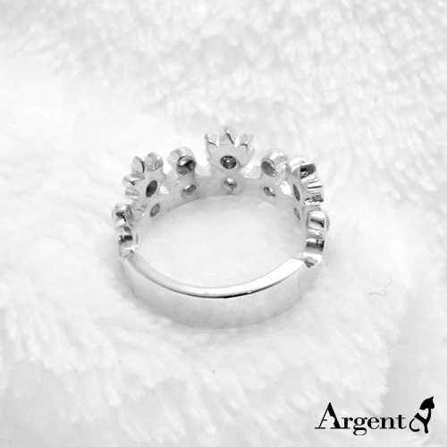 「公主」造型鑲鑽純銀戒指|戒指推薦